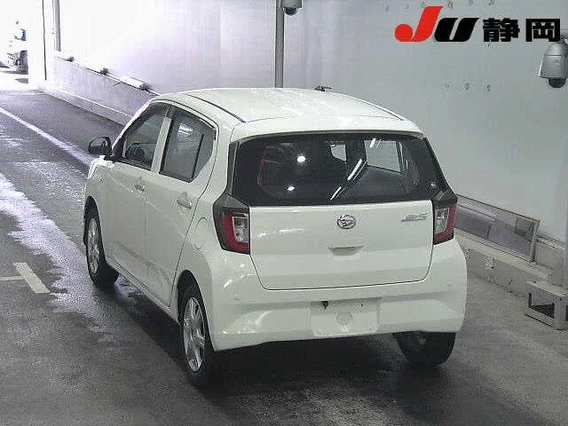 Daihatsu Mira e:S LA350S 2021